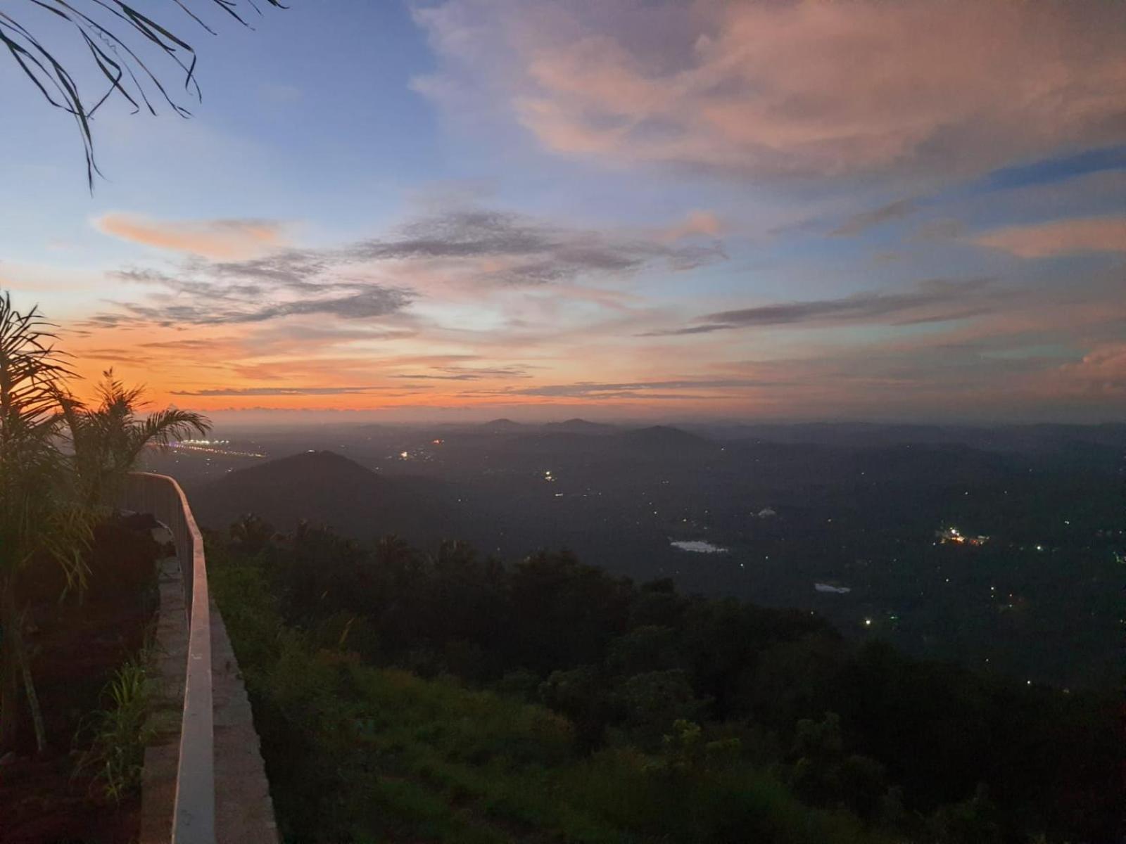 Misty Green Hills Parks & Resorts Kondotty Exteriör bild